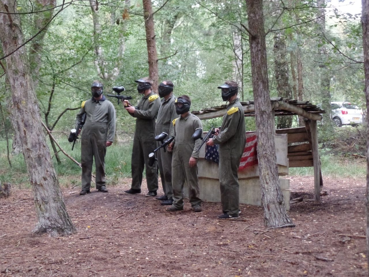 Paintball team staat klaar om te beginnen